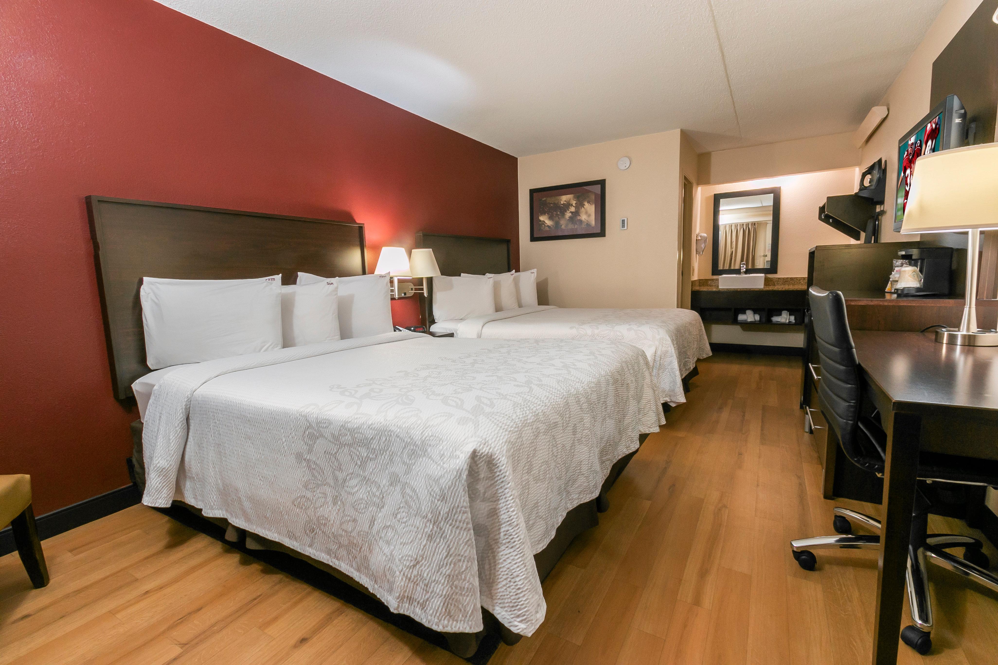 Red Roof Inn Plus+ West Springfield Εξωτερικό φωτογραφία
