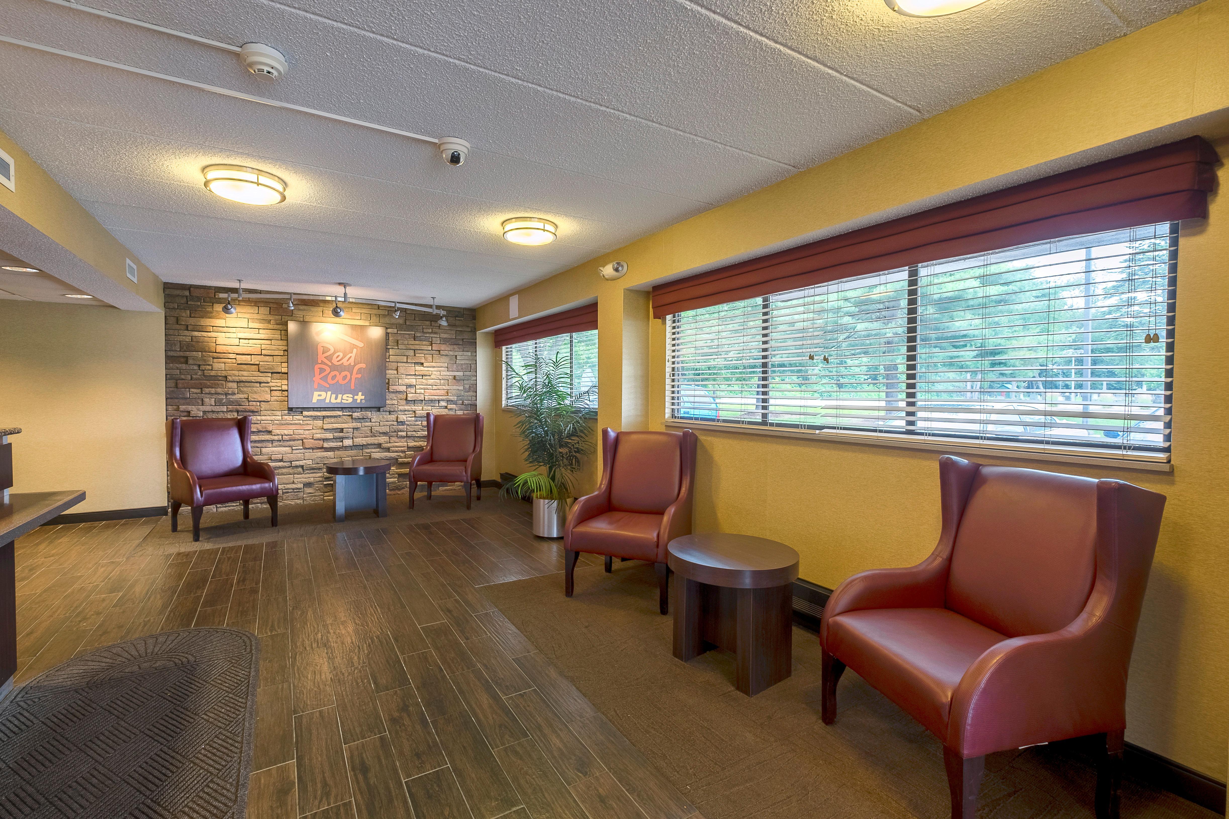 Red Roof Inn Plus+ West Springfield Εξωτερικό φωτογραφία
