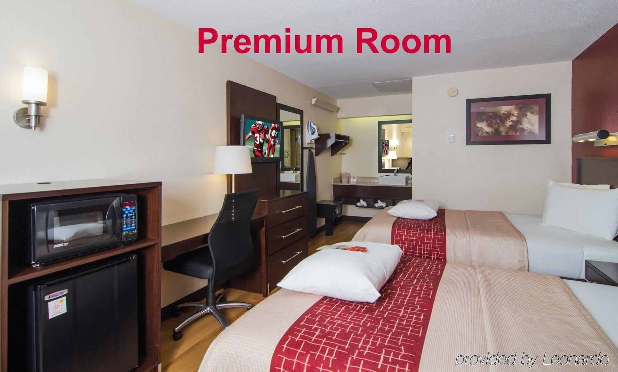 Red Roof Inn Plus+ West Springfield Εξωτερικό φωτογραφία